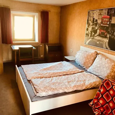 Wonderful Bright With Balcony & Garden Appartamento Reuthe